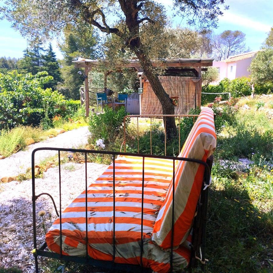 Arche De Noe Atypique, Boheme , Nature, Piscine Chauffee De Paques A Toussaint , Spa , Sauna , Loisirs Le Beausset Exterior foto